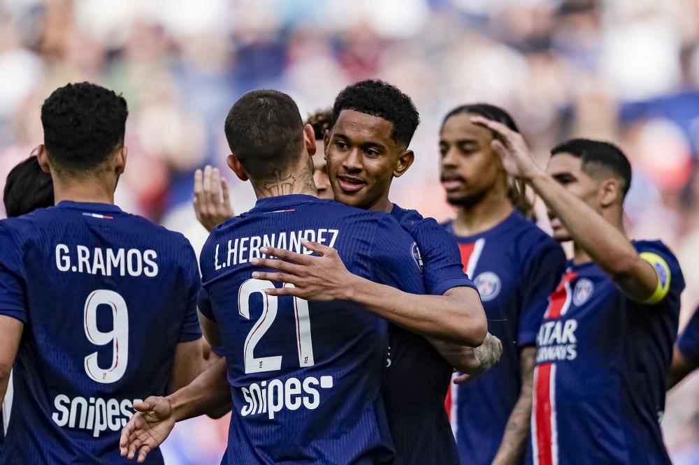 的那位作家 的那位作家