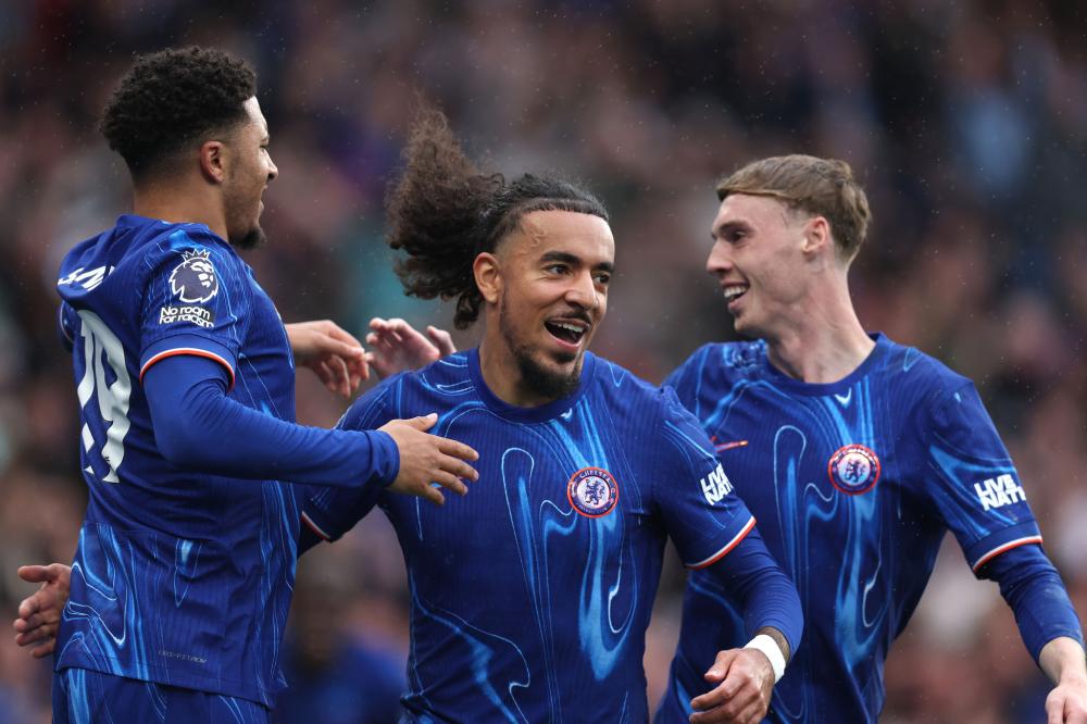 益激烈的英 益激烈的英