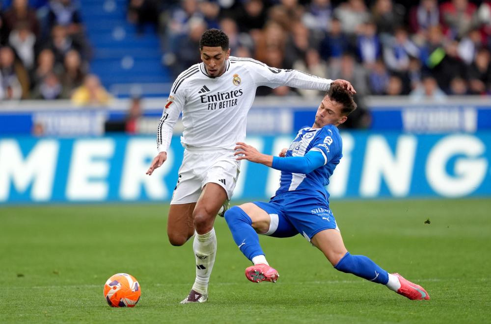 斯評為收入 斯評為收入